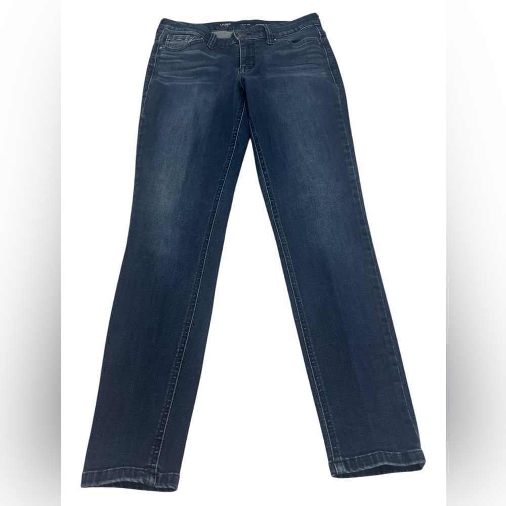 Crown & Ivy Indigo Size 8R Skinny Jeans